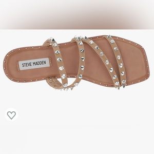 Gently Used Steve Madden Skylar Flat Sandal!